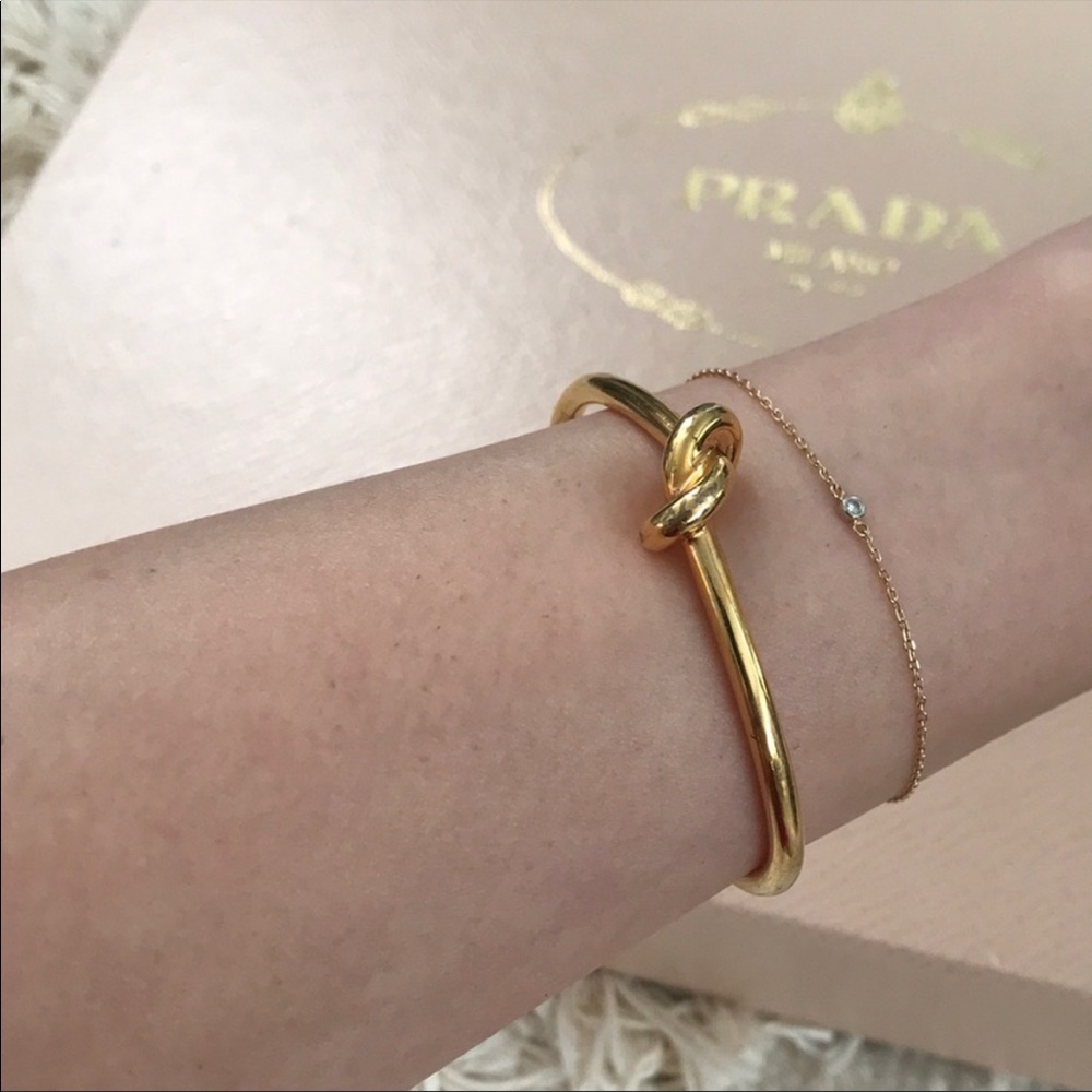 Celine knot bracelet
